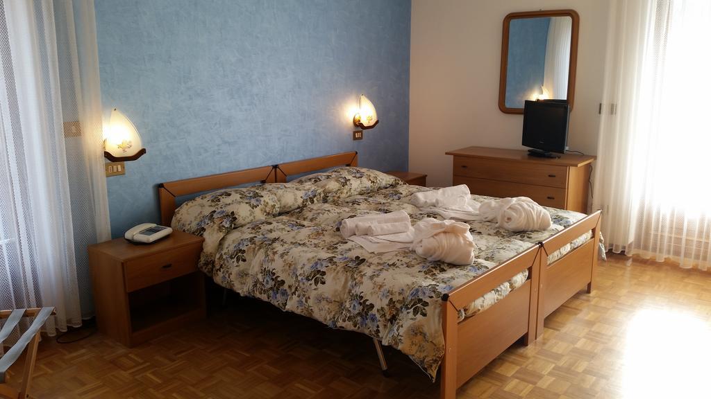 Albergo Bellavista Dosoledo Eksteriør billede