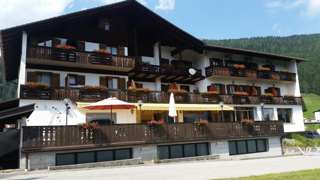 Albergo Bellavista Dosoledo Eksteriør billede