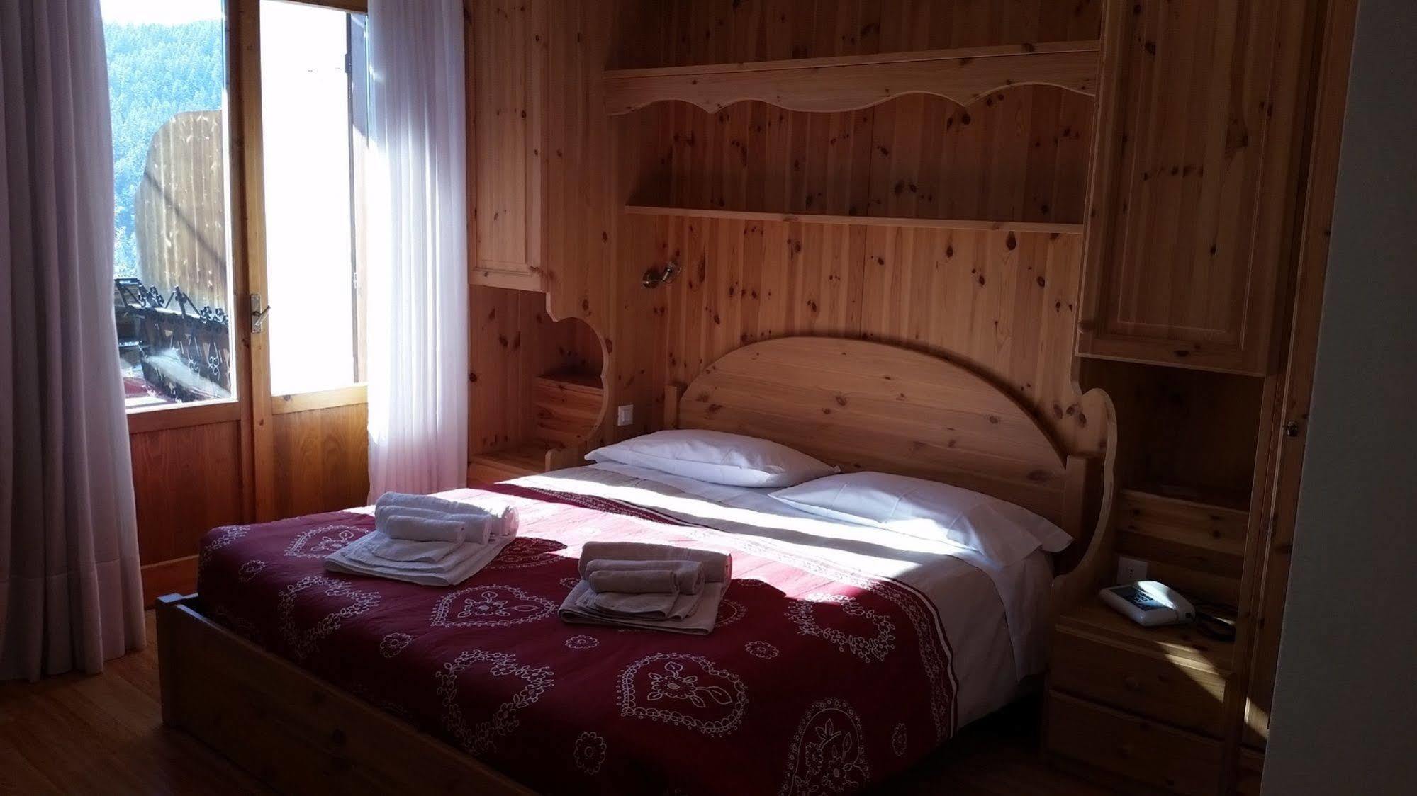 Albergo Bellavista Dosoledo Eksteriør billede