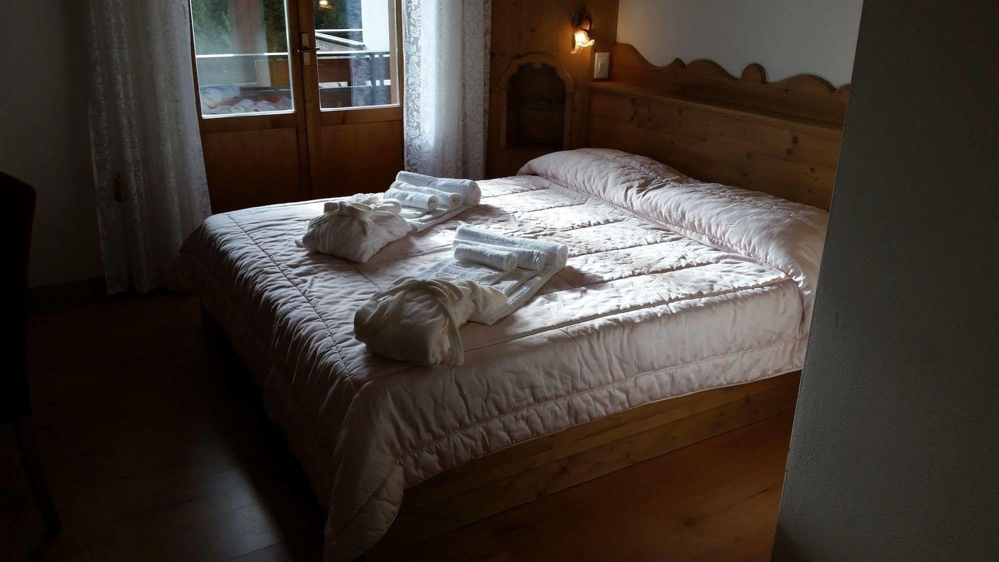 Albergo Bellavista Dosoledo Eksteriør billede